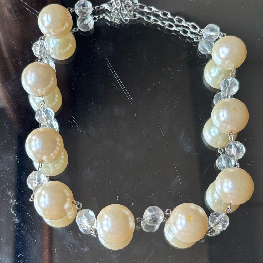 Classic Cream and Silver Pearl Necklace